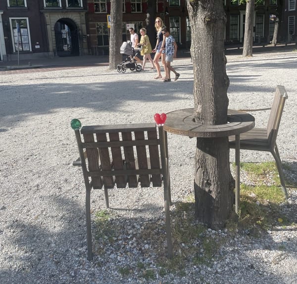 KunstKolom: Aan tafel